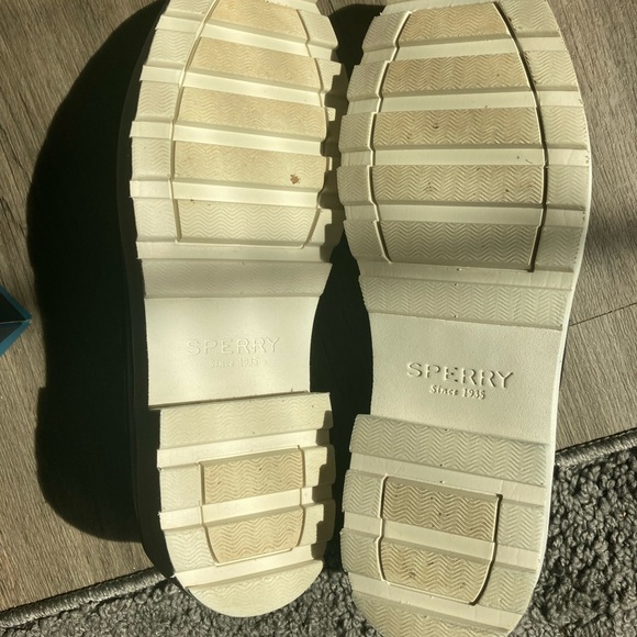 Sperry shoes - Picture 4 of 5